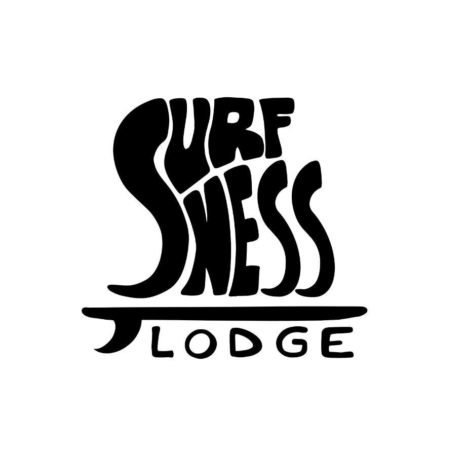 Surfness Lodge บาเลียล ภายนอก รูปภาพ