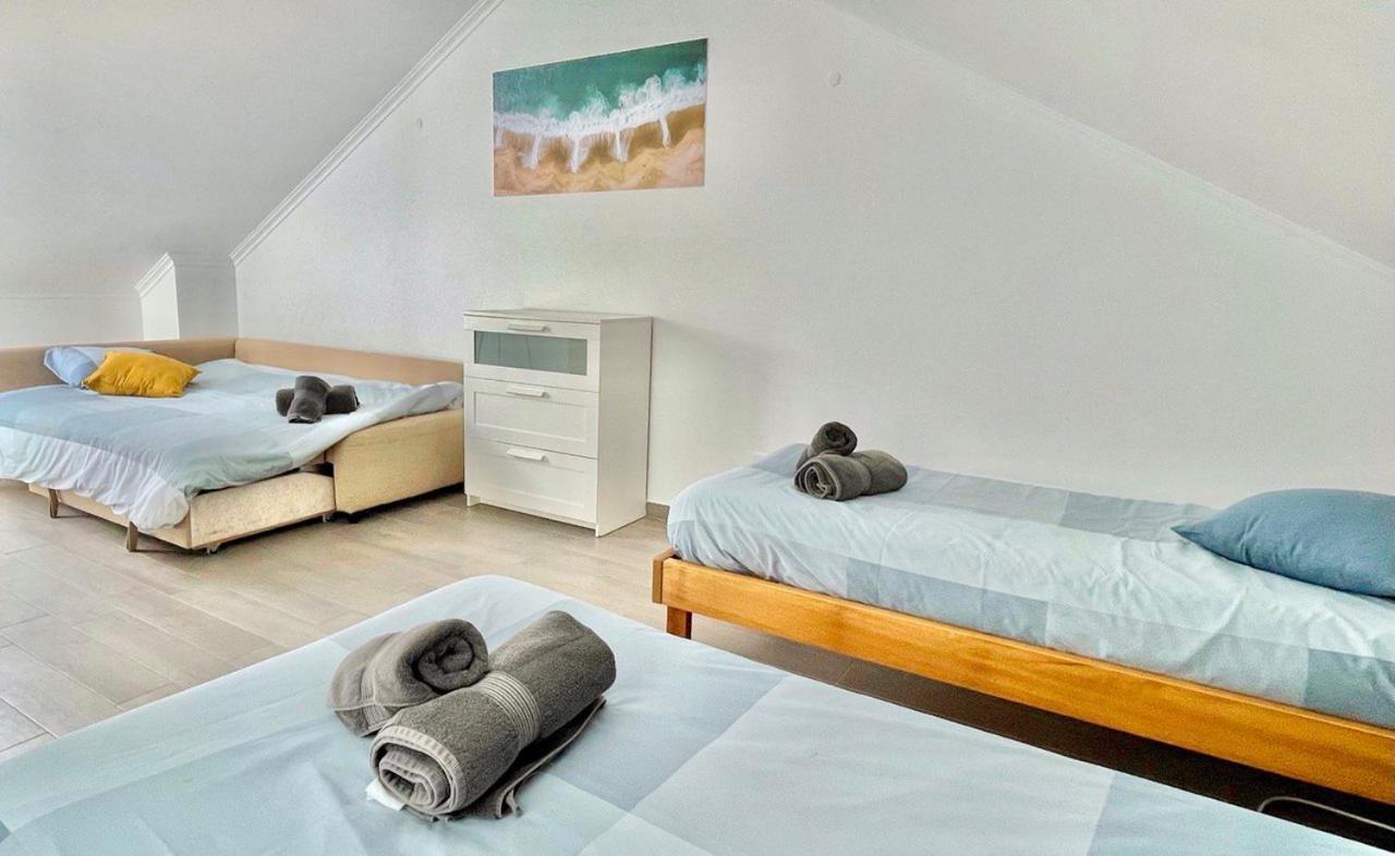 Surfness Lodge บาเลียล ภายนอก รูปภาพ